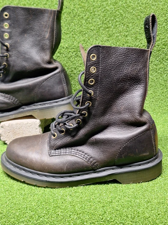 Dr. Martens Brown Leather 8-Eye Lace-Up Boots - Picture 5 of 16